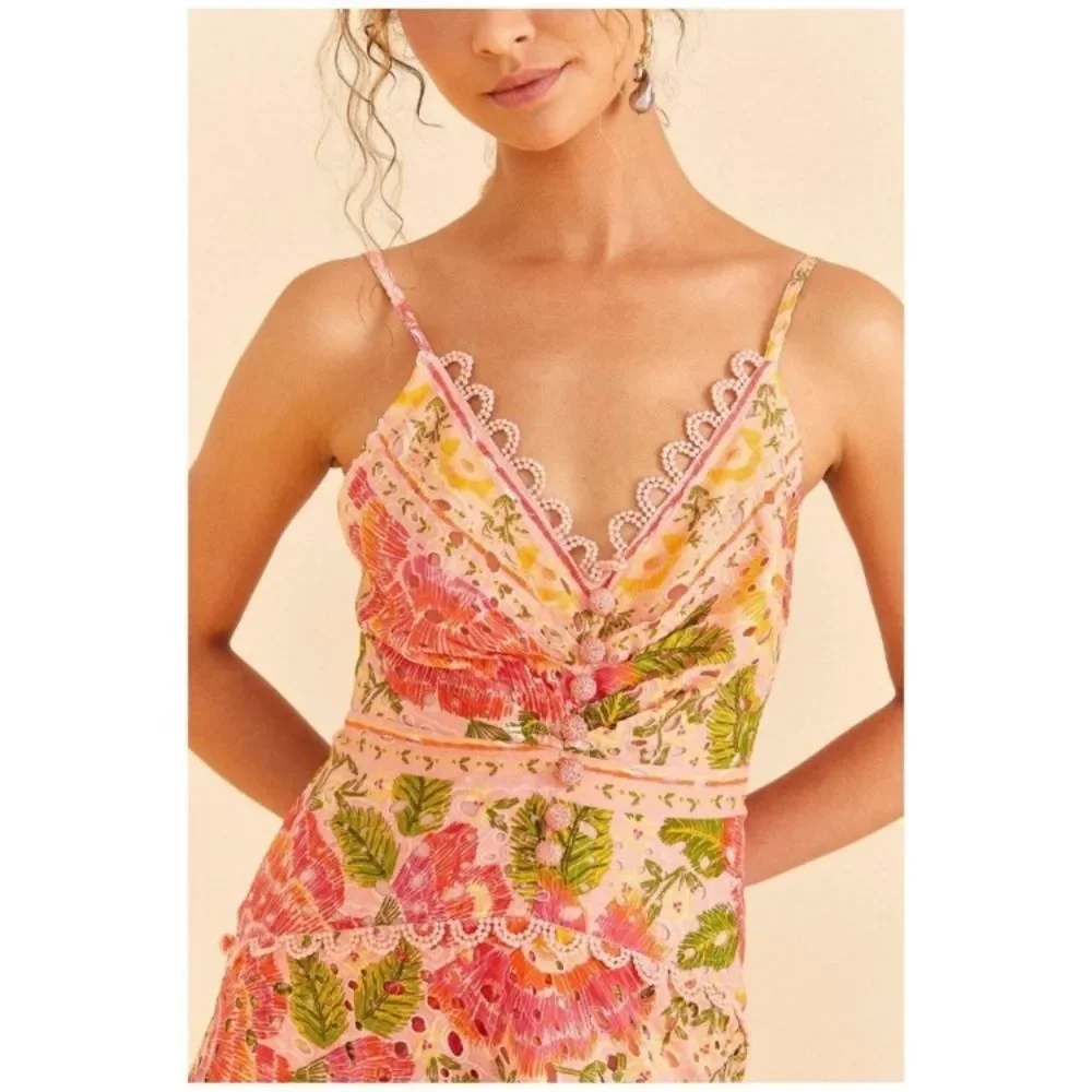 FARM RIO Blooming Floral Embroidered Handkerchief Dress - Picture 4 of 15